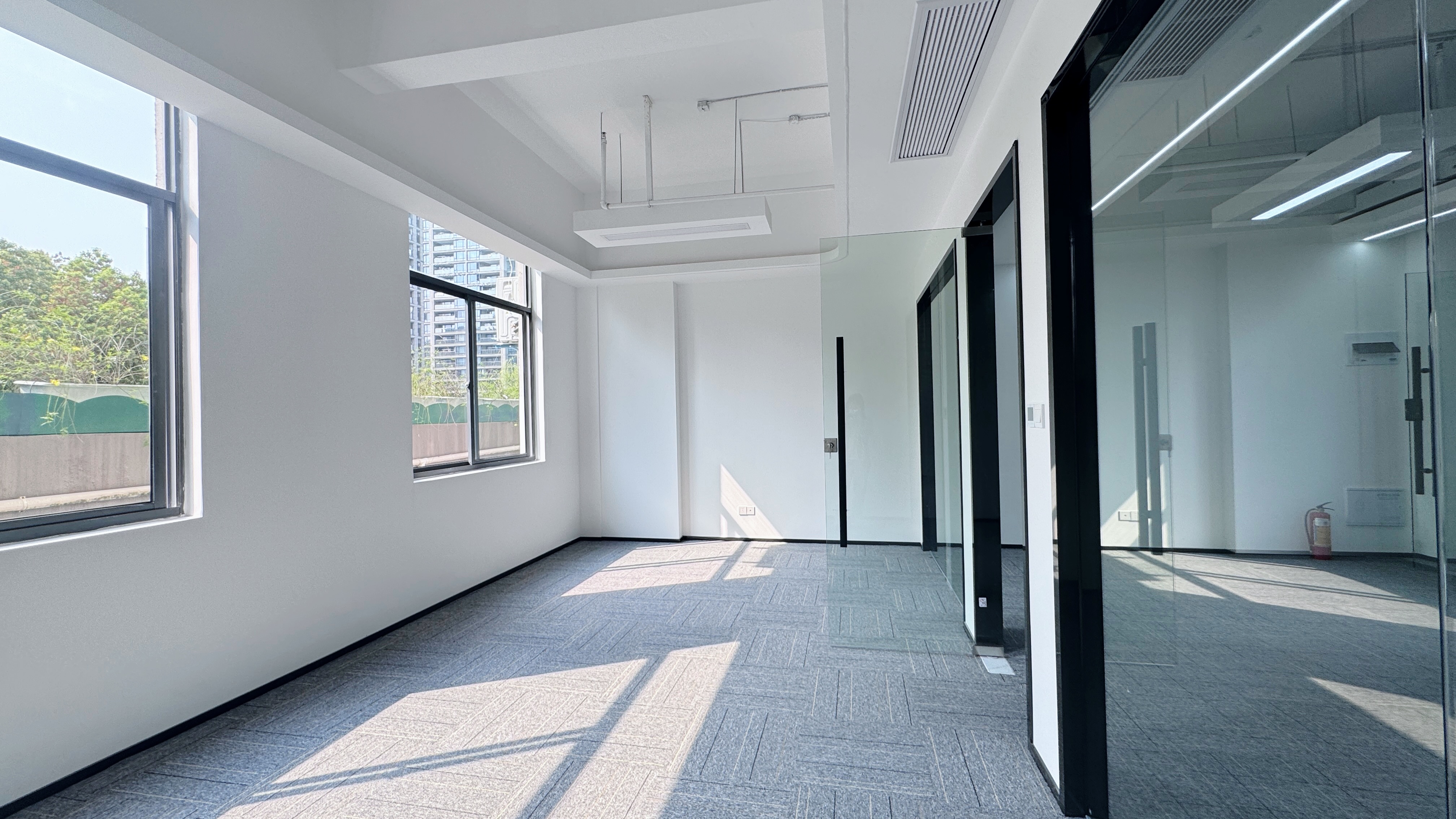 提速竞跑，，，，，，实现首季招商“开门红”