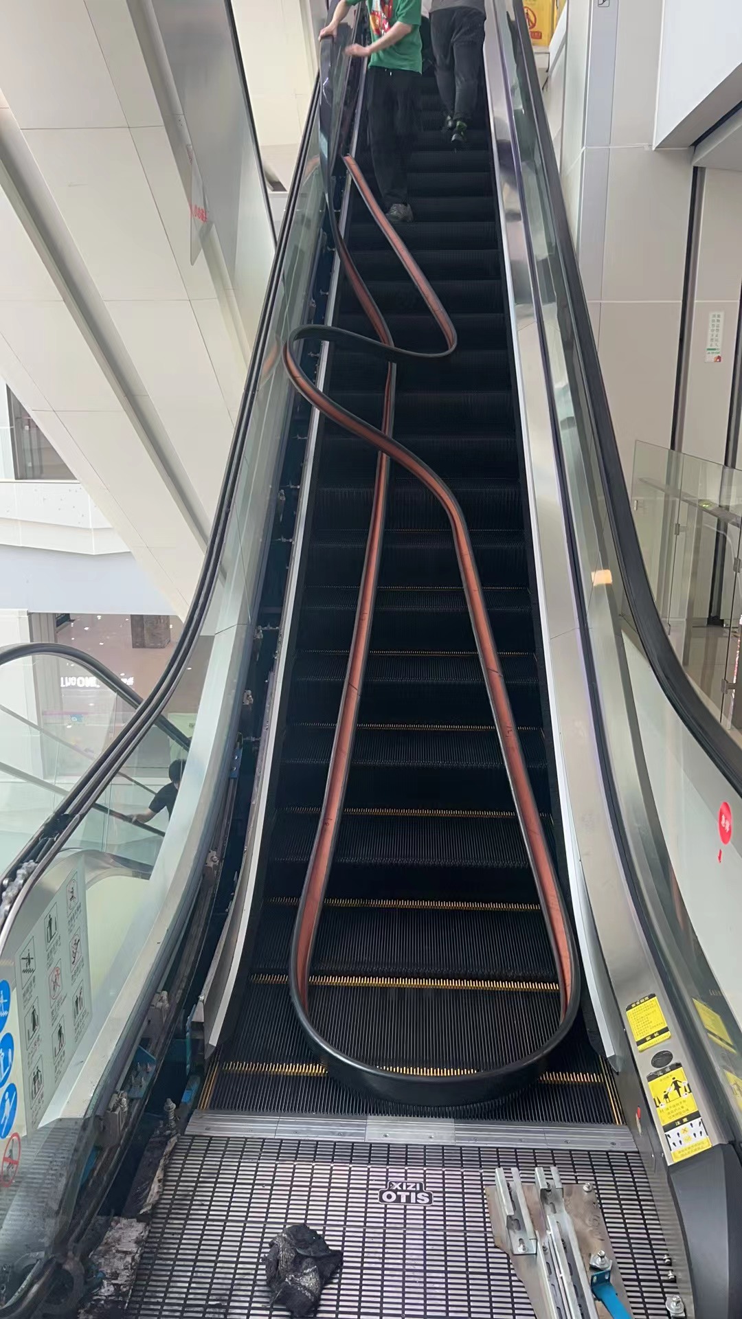 强化电梯清静羁系  提升电梯运行清静