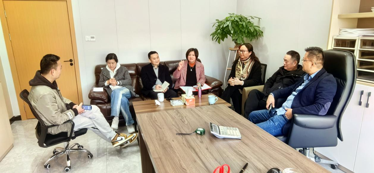 集团纪委开展新班子整体廉政谈话