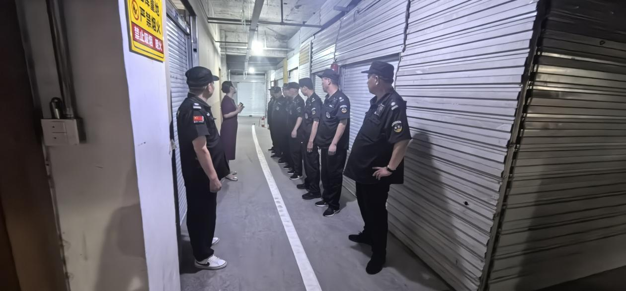 钱江商城开展客栈专项检查及应急演练筑牢清静防地