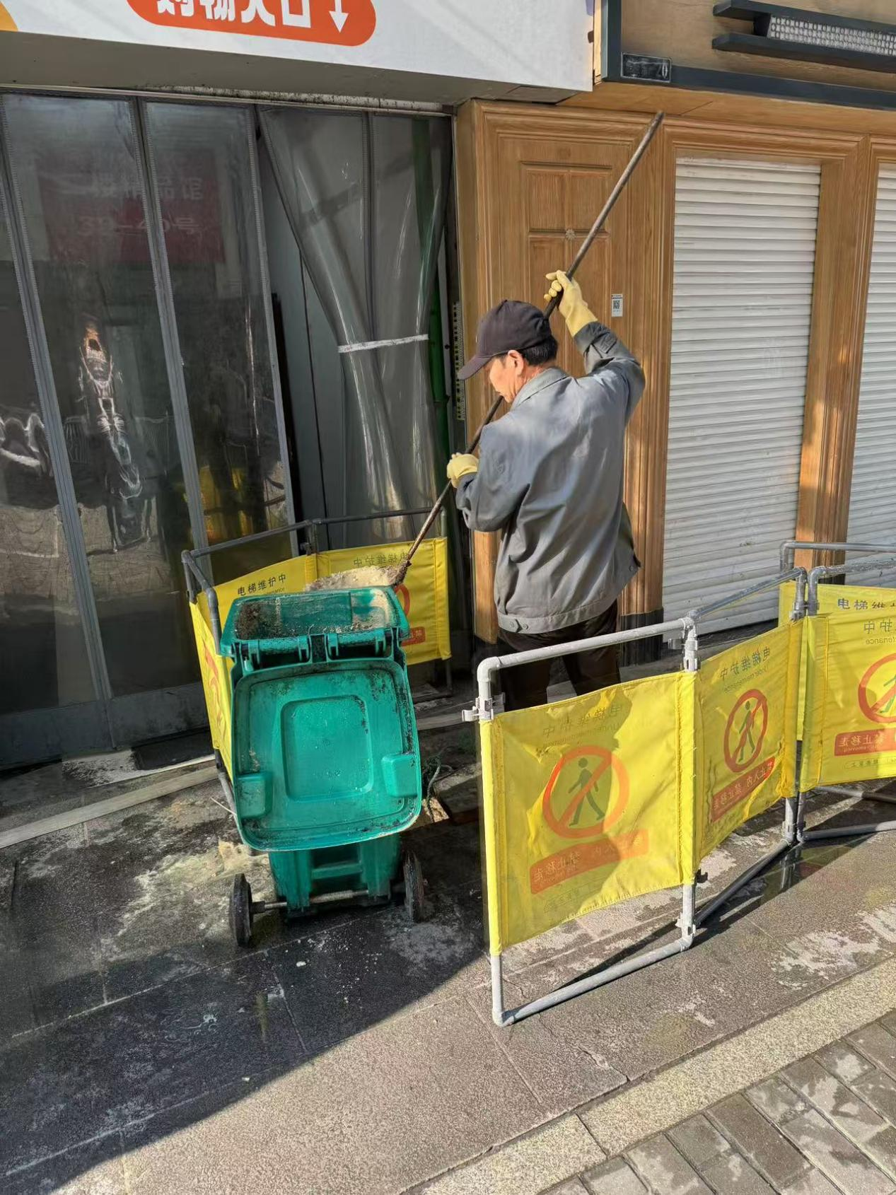 未雨绸缪忙清淤 有备无患保流通