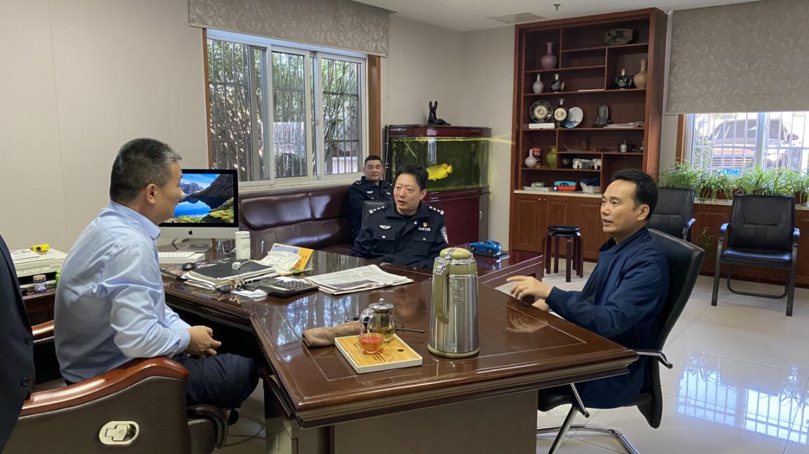 拱墅区公循分局常务副局长一行走访调研钱江商城现场纠纷调解事情