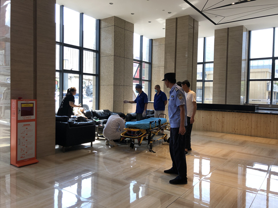  用爱转达温暖 专心守护清静