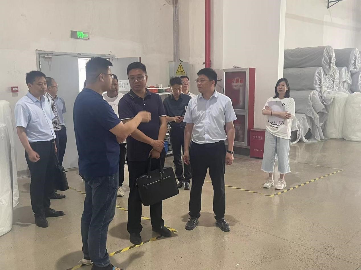 湖州市人大农委主任张国强一行莅临利记官网平台入口新材考察指导
