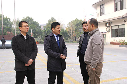 20131204省委组织部督察组来我园区调研两新党建事情 (1).jpg