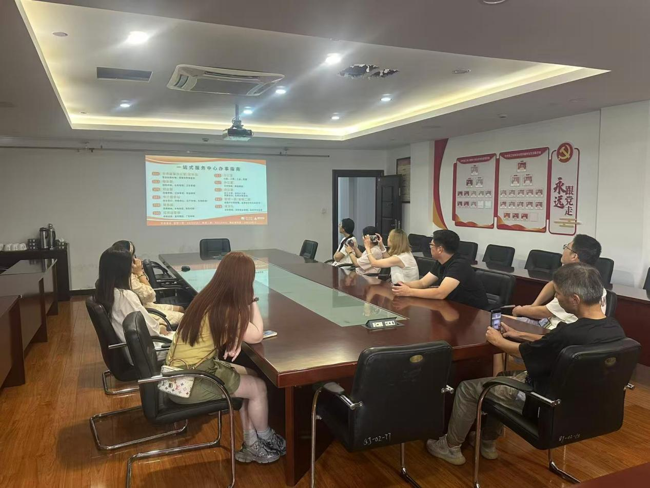 钱江商城开展新商户培训筑牢规范谋划与消防清静防地