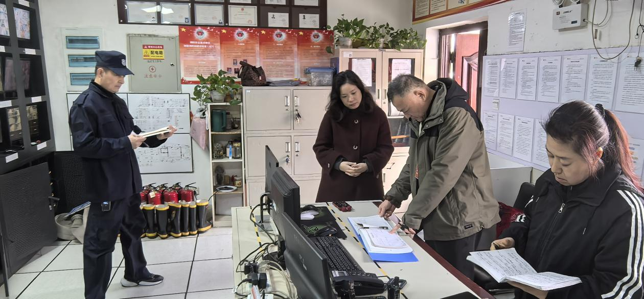 钱江商城开展年前清静专项检查 筑牢节日清静防地