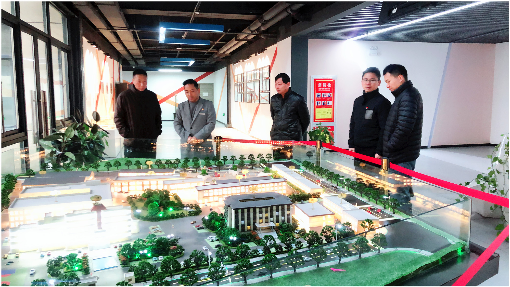 庐阳区政协党组成员、秘书长尹杨 莅临庐阳利记官网平台入口文创园调研指导