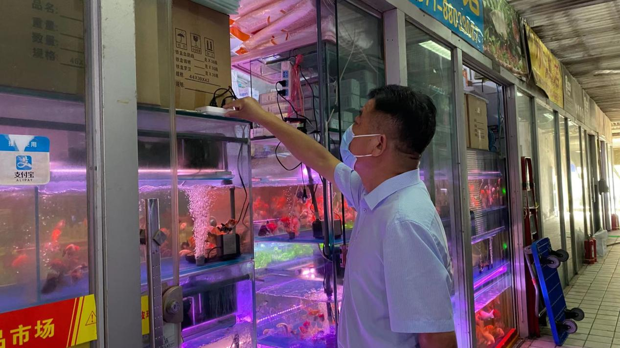 钱江商城节前清静大检查 消除隐患迎国庆