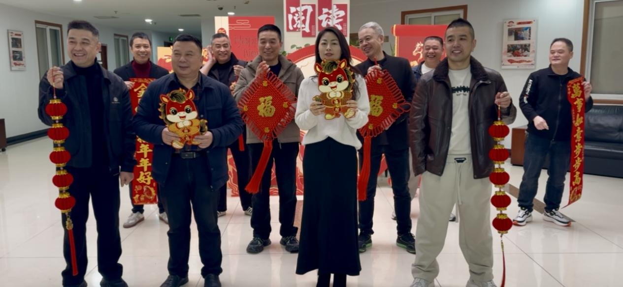 钱江商城新春贺年视频温情上线 转达节日祝福 开启马年序章