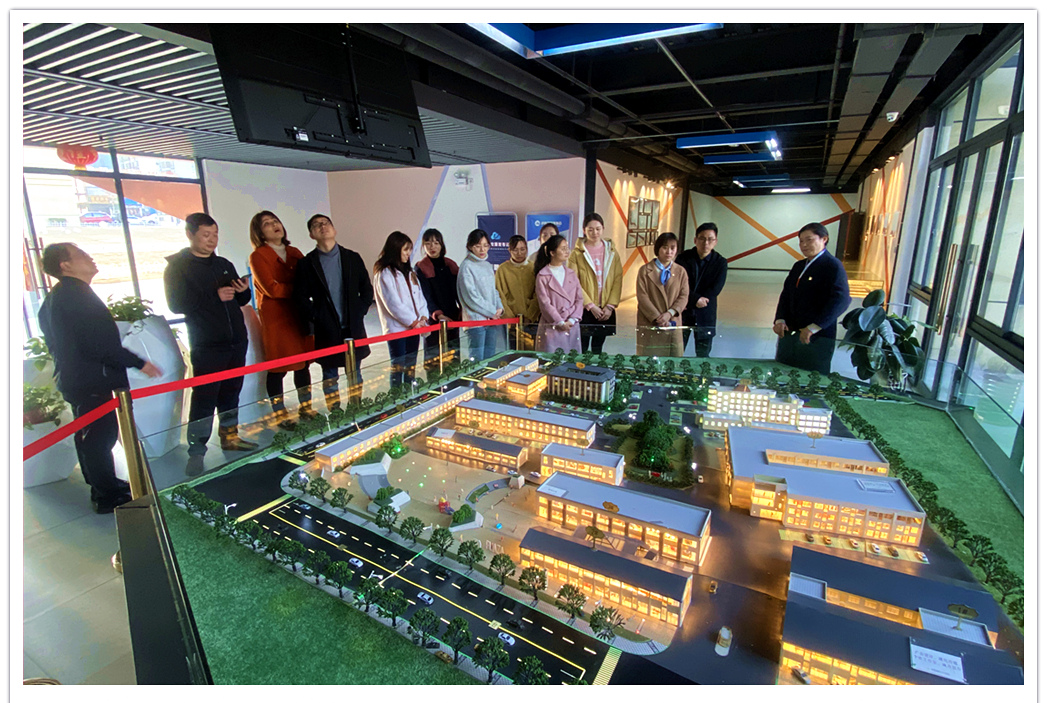 庐阳区组织部副部长凌梅一行 莅临庐阳利记官网平台入口文创园指导调研